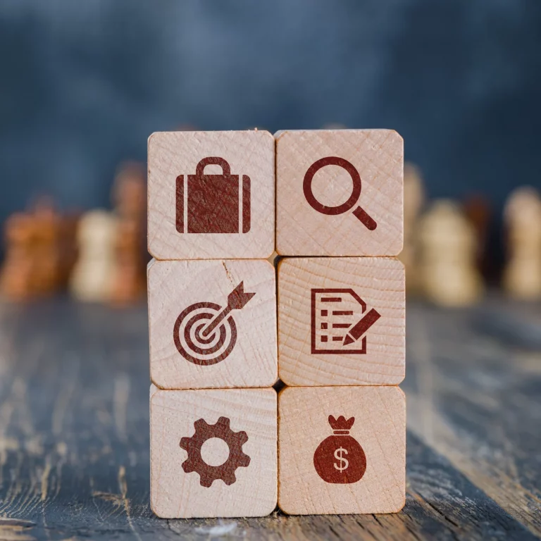business-strategy-concept-with-wooden-cubes